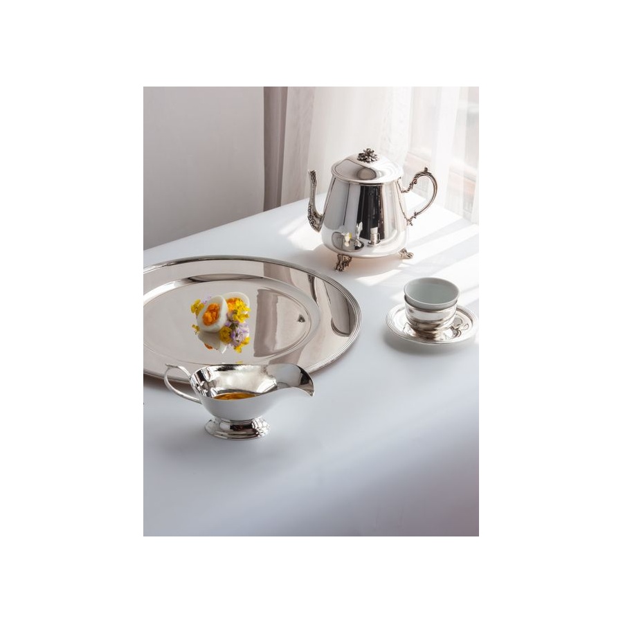 silver-teapot