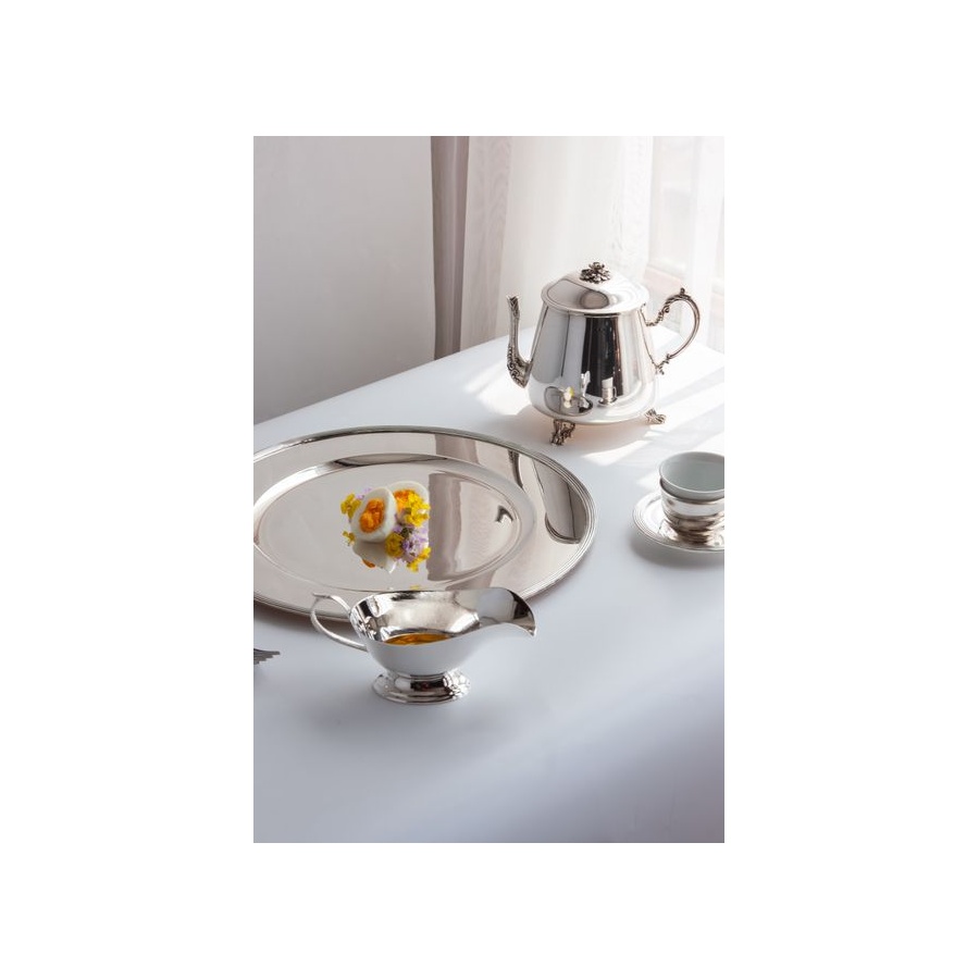 silver-teapot